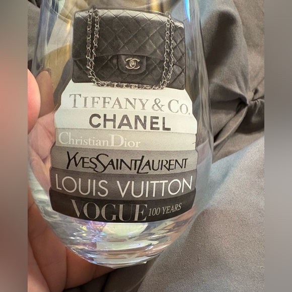 Designer Logo Wine Glass New - Picture 2 of 2